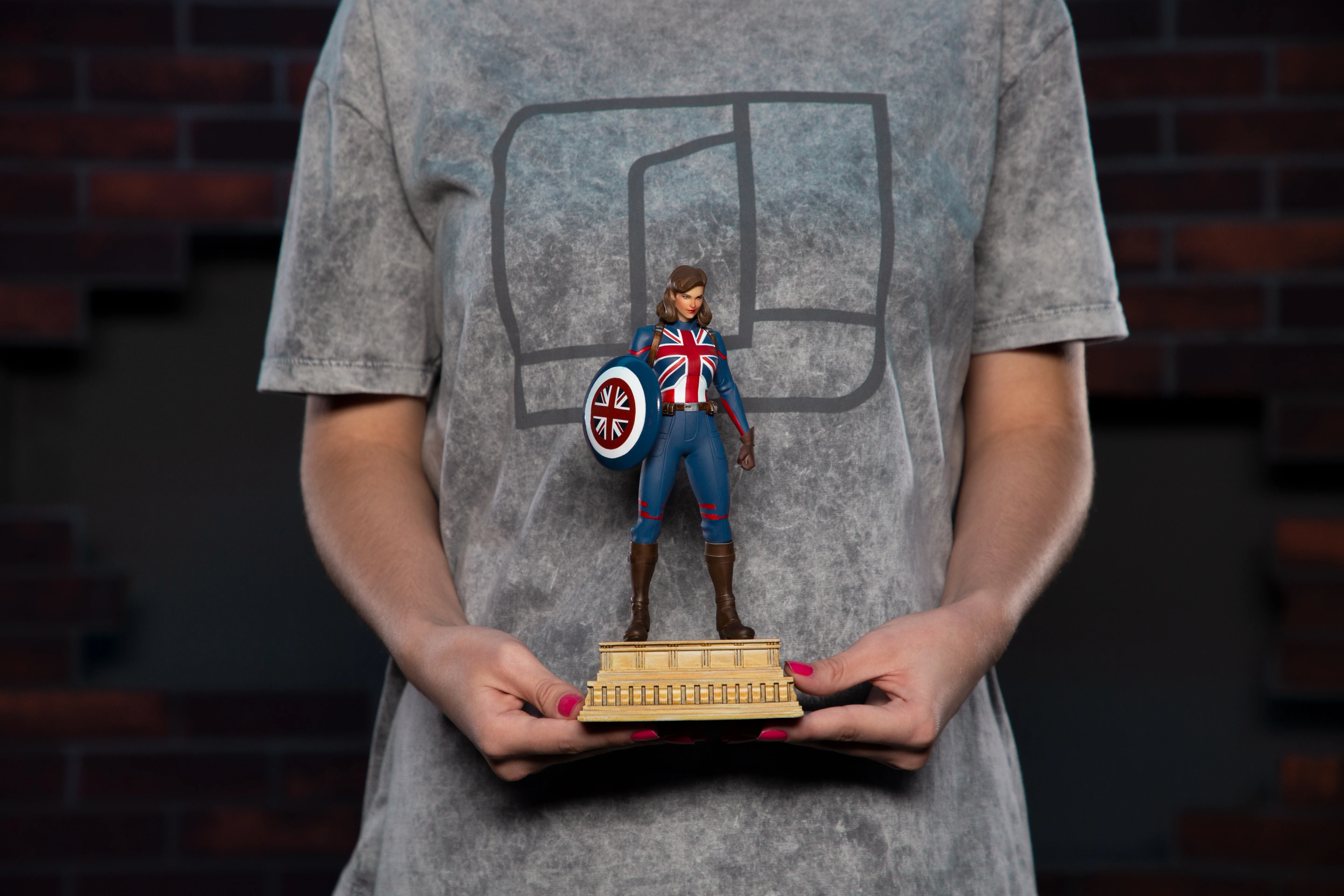 Captain Carter What If...? Marvel Art Scale 1/10 Statue - Image 14