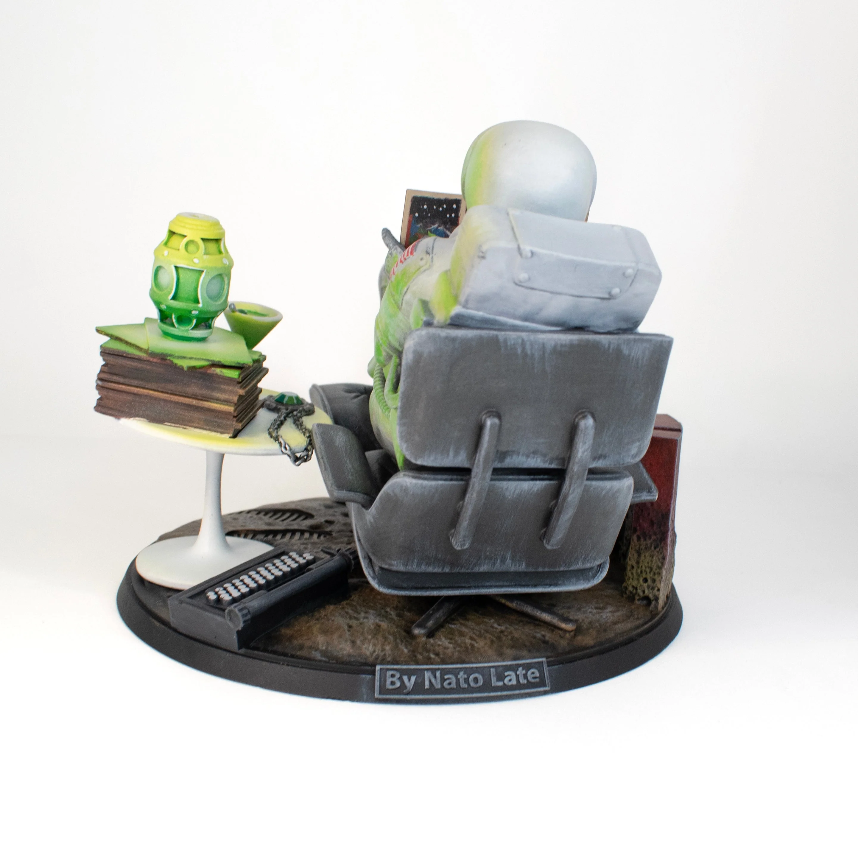 Grimaldi Resin Unpainted Model Kit - Image 8