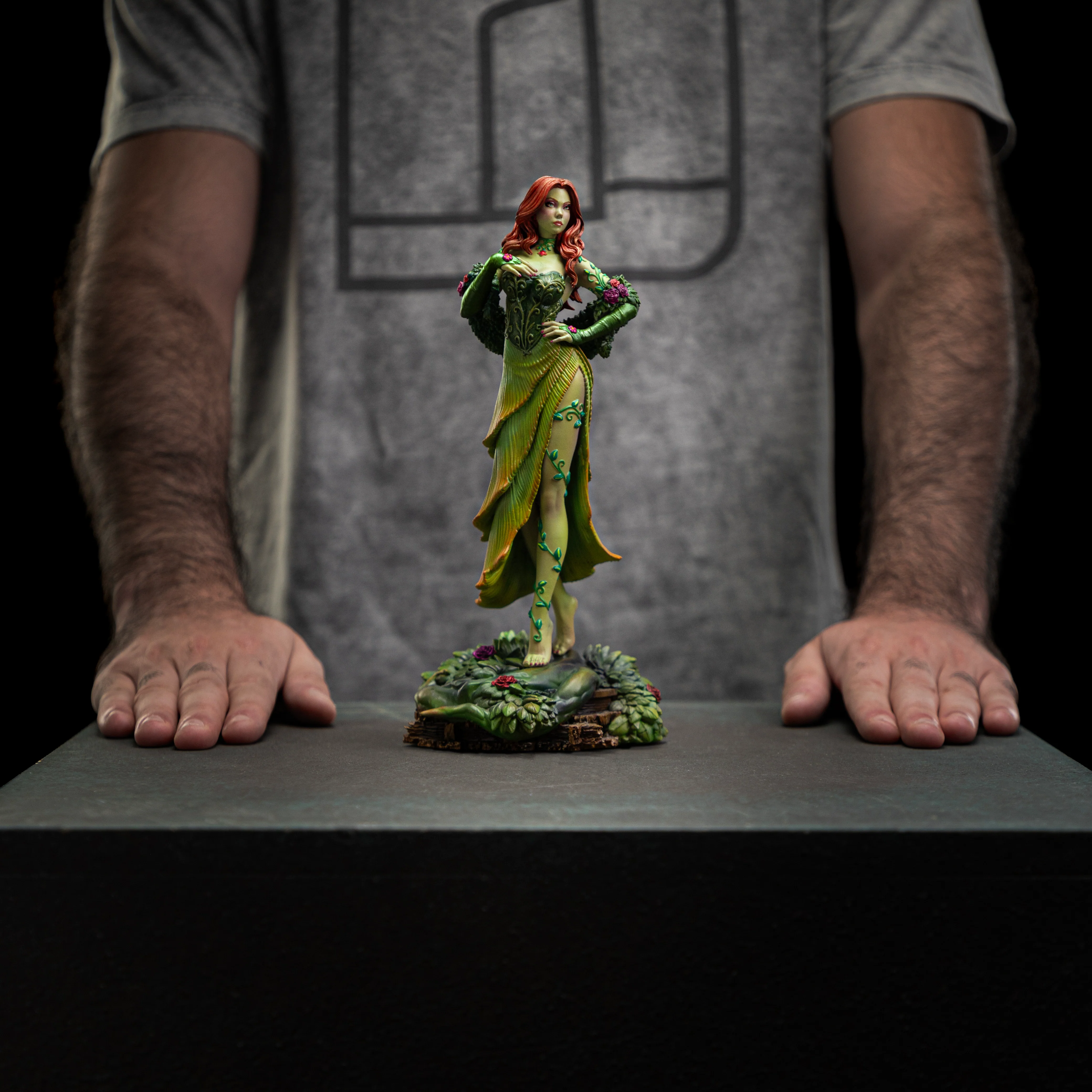 Poison Ivy : Gotham City Sirens Art Scale 1/10 Statue - Image 11