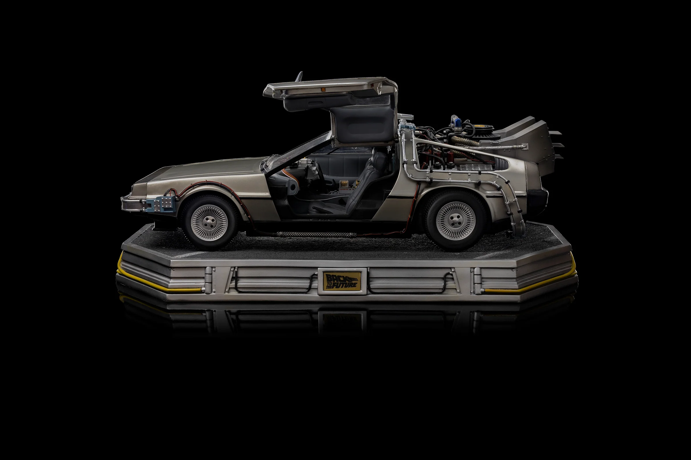 Delorean - Back to the Future - Art Scale 1/10 Statue - Image 3