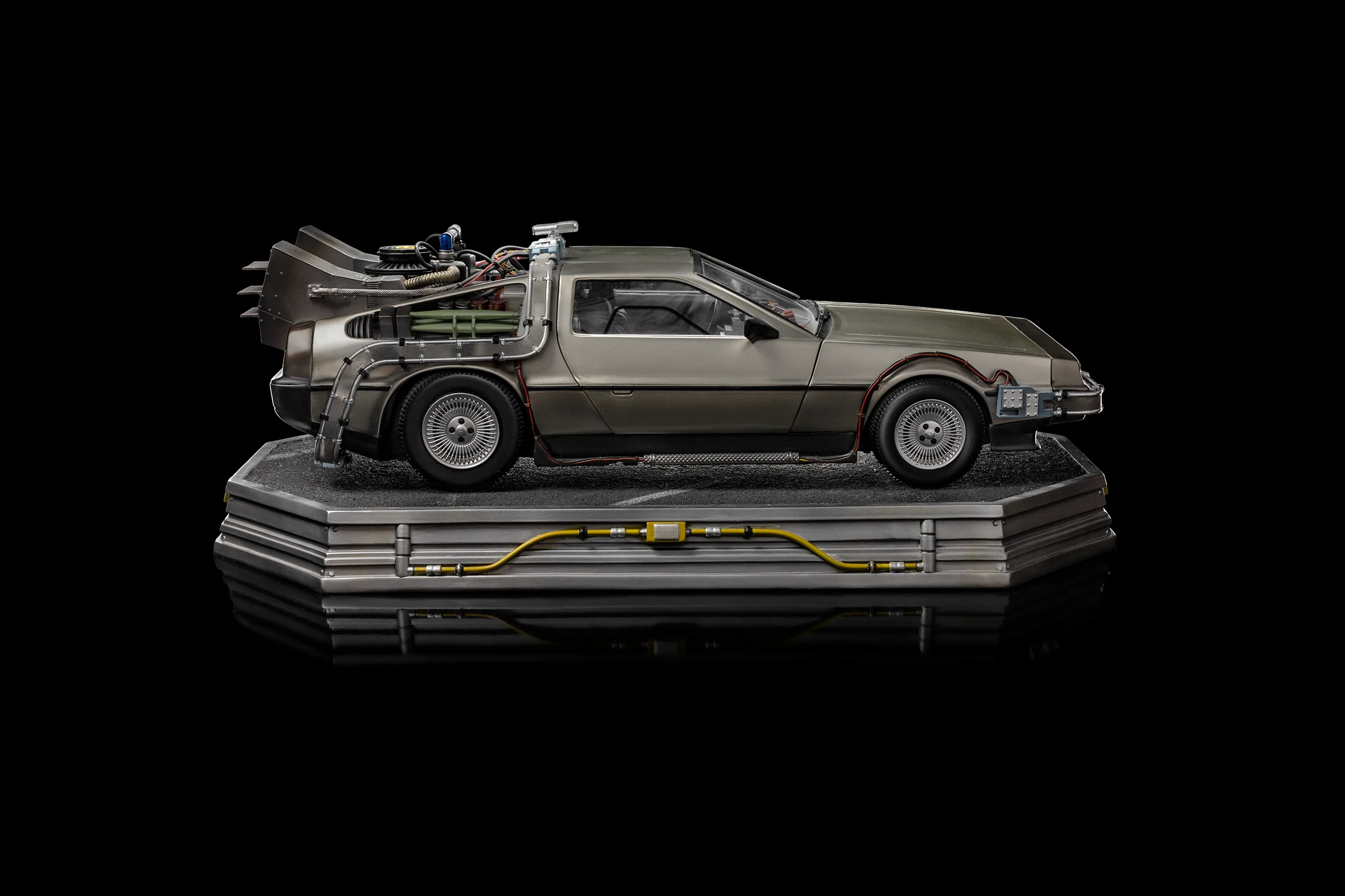 Delorean - Back to the Future - Art Scale 1/10 Statue - Image 7