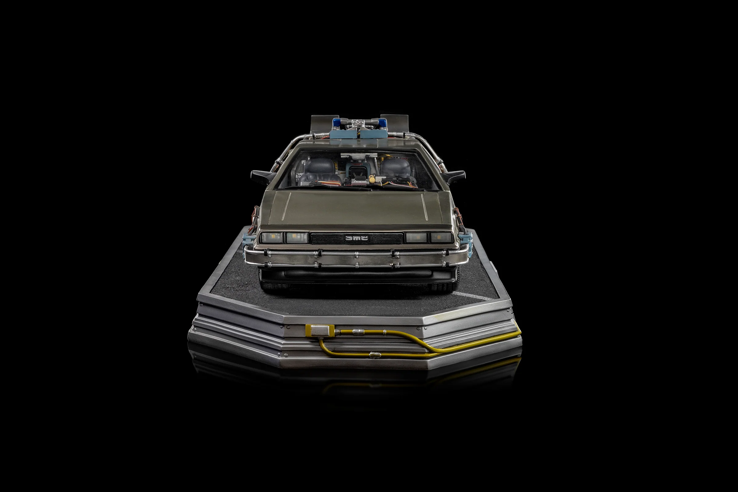 Delorean - Back to the Future - Art Scale 1/10 Statue - Image 9