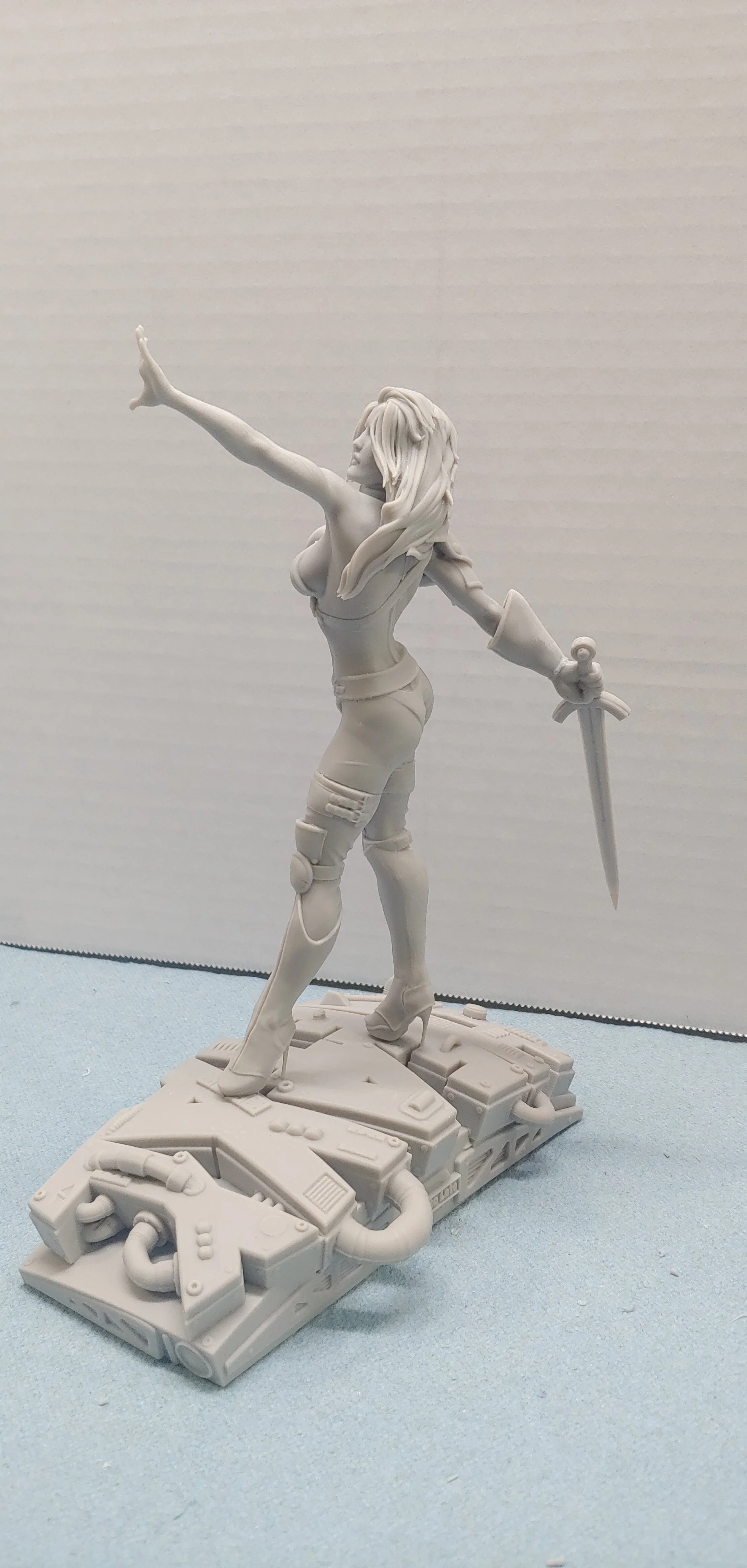 Taarna Resin Unpainted Model Kit - Image 9