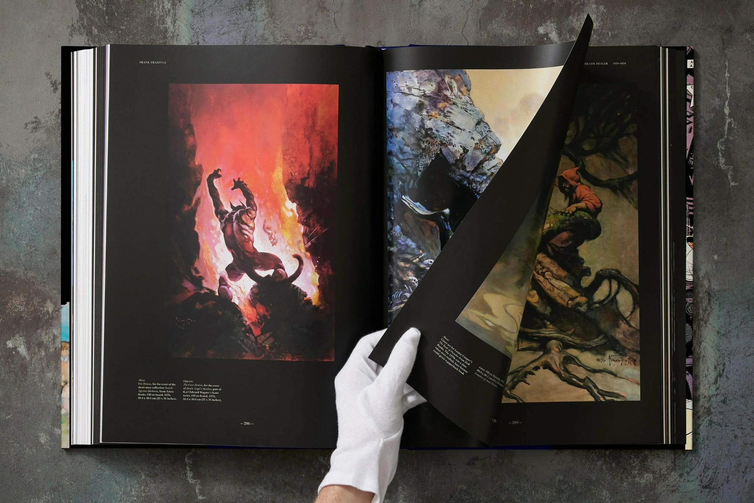 Taschen : The Fantastic Worlds of Frank Frazetta - Image 11